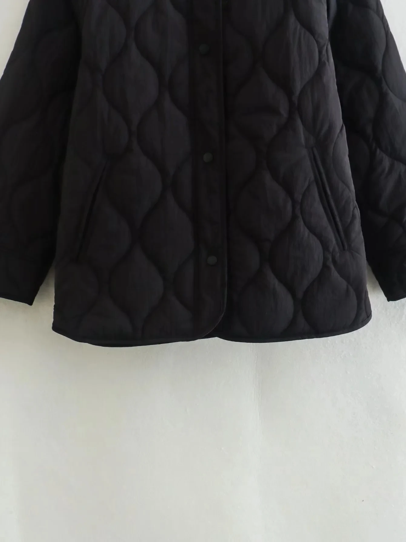 WW | Gepolsterte Jacke Damen, Leichtes Übergröße Modell Mit Taschen, Knopfverschluss