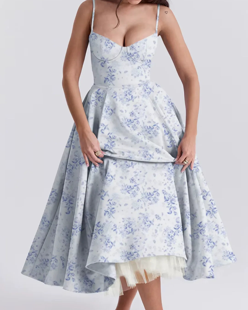 WW | Luftiges Sommerkleid Mit Korsagen Detail
