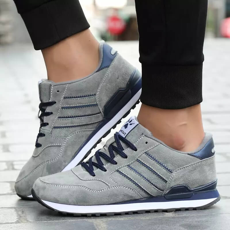 WW | Klassische Herrensneaker
