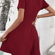 WW | Sommerkleid für Damen mit V-Ausschnitt Elegant Tailliert Kurzärmelig