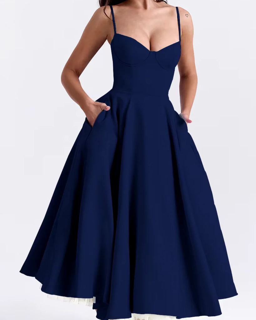 WW | Luftiges Sommerkleid Mit Korsagen Detail