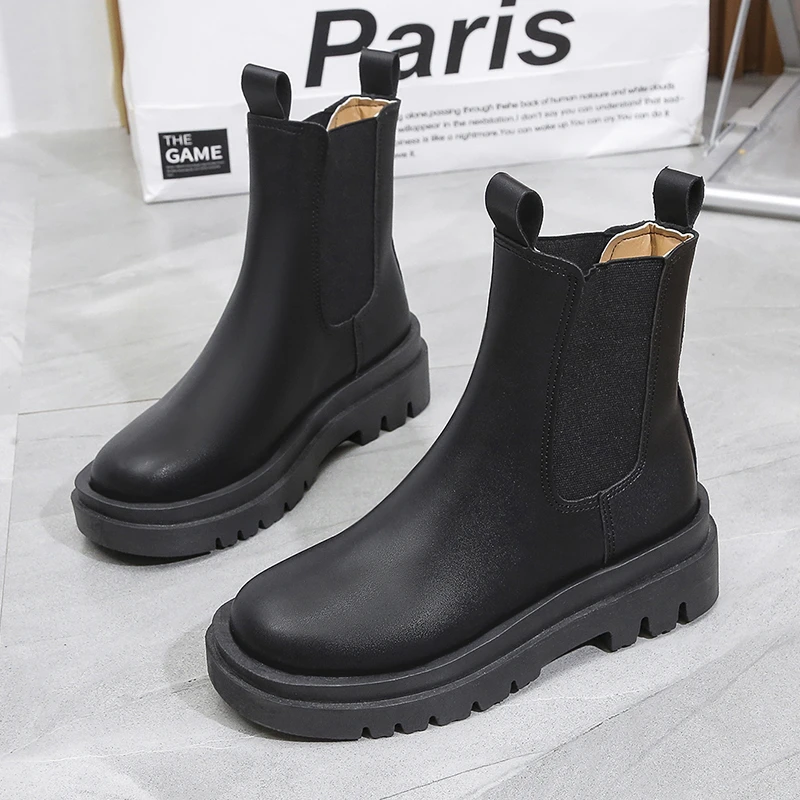 W&W Mode | Damen Chelsea Boots mit Elastischen Seiten und Zugschlaufen