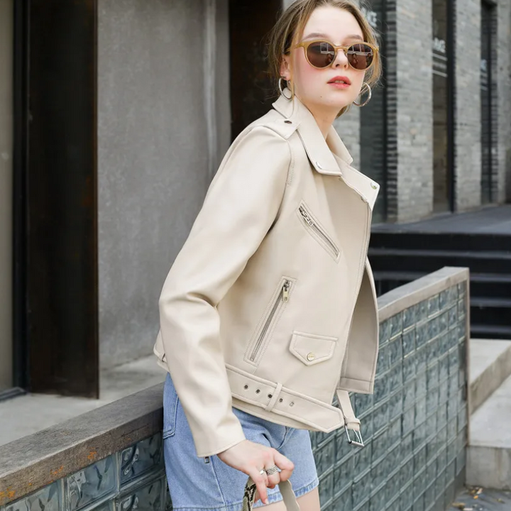 W&W Mode | Damen-Biker-Lederjacke mit Reißverschlüssen und Gürtel