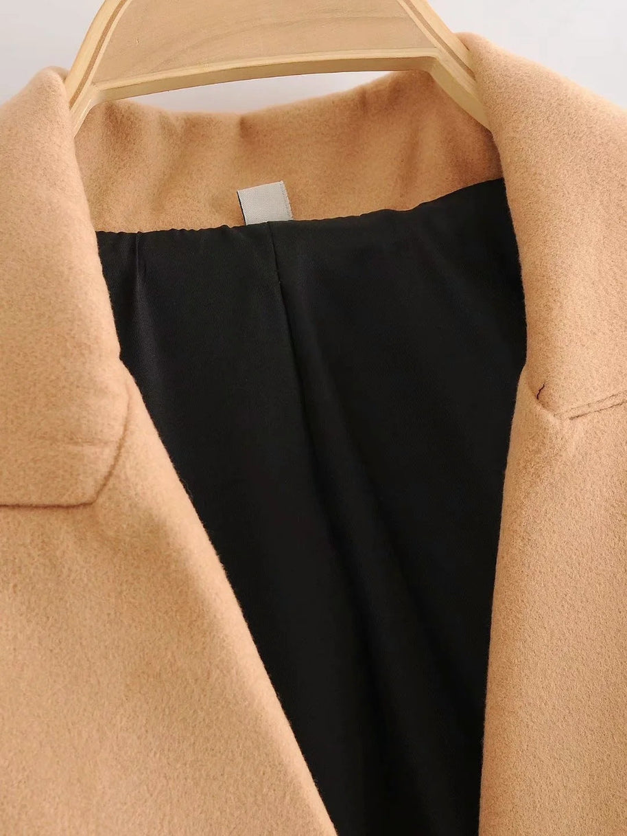 WW | Zweireihige Jacke mit Kapuze