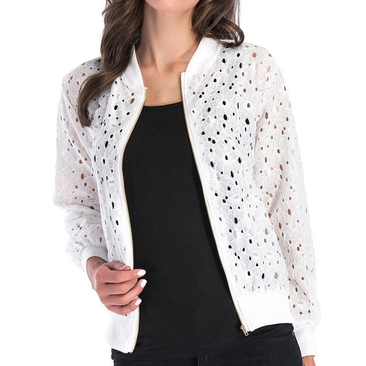 Damen luftige Blousonjacke mit stilvollem Lochmuster W&W Mode