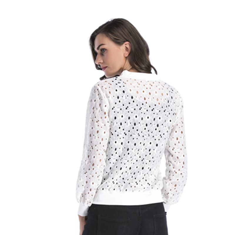 Damen luftige Blousonjacke mit stilvollem Lochmuster W&W Mode