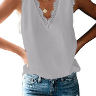 Damen Bluse mit elegantem Spitzeneinsatz WW