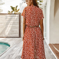 WW | Lässiger Polka Dot V-Ausschnitt Kurzarm Midi Kleid