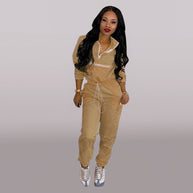 Damen Sportanzug mit praktischem Reißverschluss und elastischem Bund WW