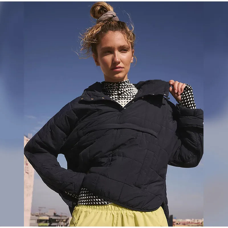 Damen Jacke, dünn wattiert und warm, mit Pullover-Schnitt