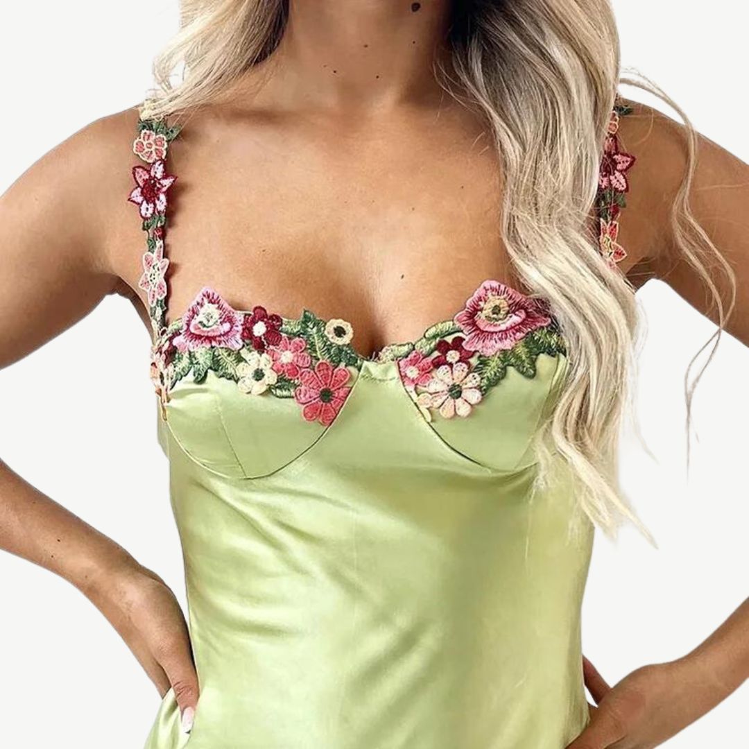 W&W Mode | Blume Bootsausschnitt Hoher Schlitz Satin Schlank Garten Party Slip Maxikleider