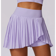 Sportlicher Faltenrock