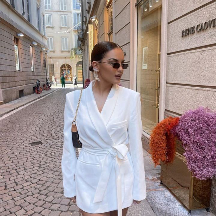 W&W Mode | Eleganter Blazer Mit Gürtel Und Passender Hose