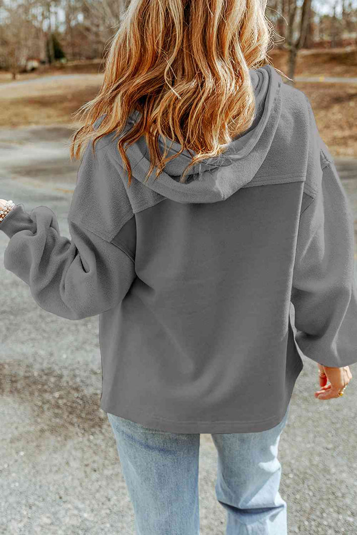W&W Mode | Hoodie - lässige Damenjacke mit Reißverschluss und Brusttaschen