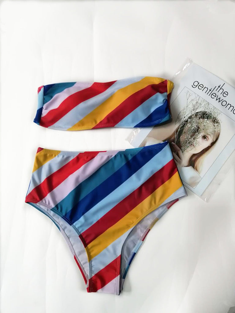 Femme Bandeau-Badeanzug mit hochgeschnittenen Bottoms WW