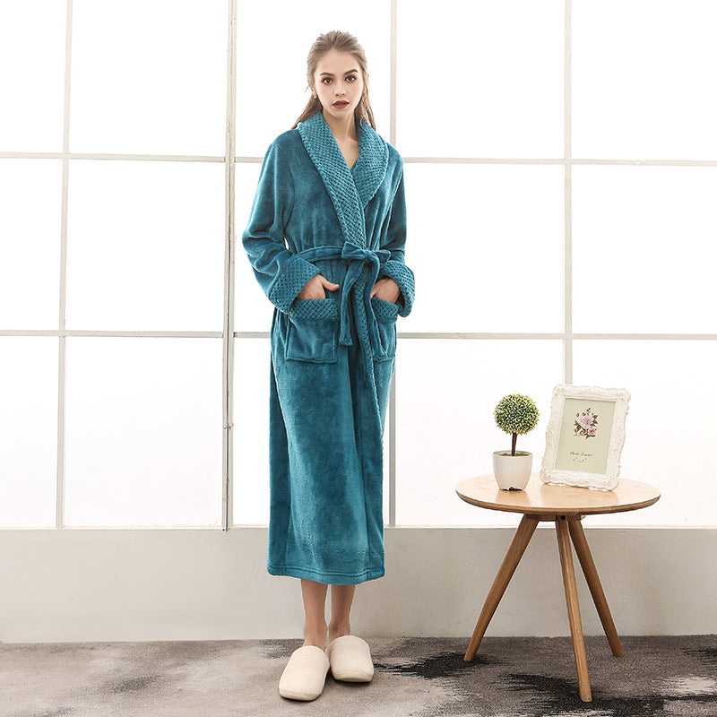 W&W Mode | Eleganter Coral Fleece Flanell-Bademantel für Paare