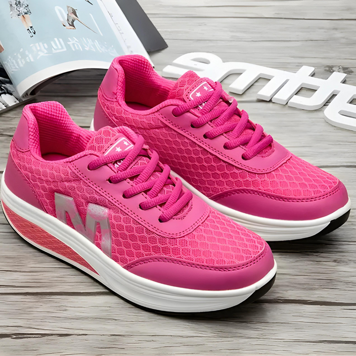 Stylische Lace Up Wedge Sneakers