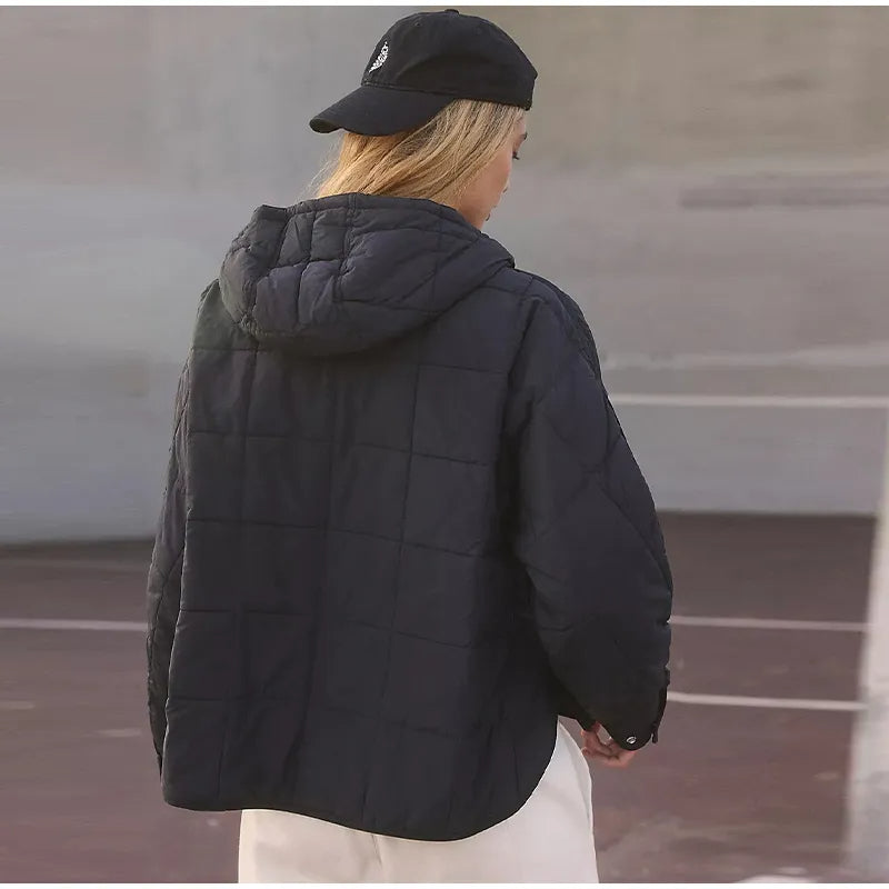 Damen Jacke, dünn wattiert und warm, mit Pullover-Schnitt