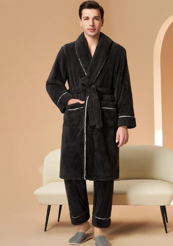 WW | Schöner Plüsch Langes Bademantel-Pyjama-Set