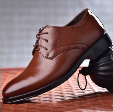 WW | Schwarze Herrenschuhe Mit Spitzem Zeh