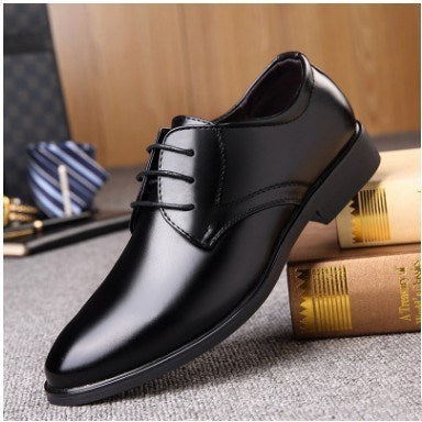 WW | Schwarze Herrenschuhe Mit Spitzem Zeh