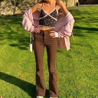 WW Stretch-Bootcut-Jeans: Komfort und Stil vereint