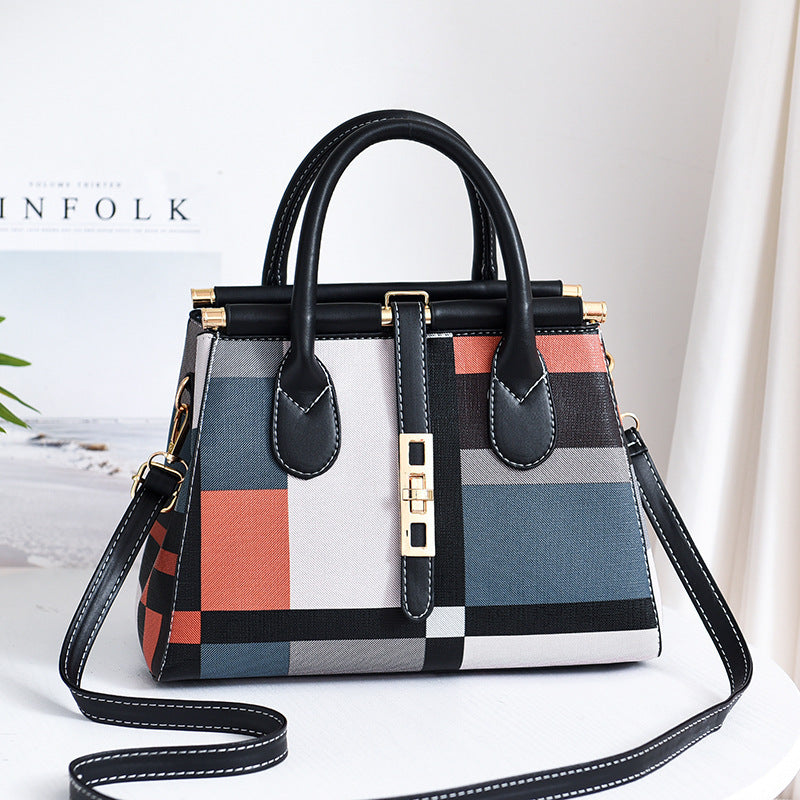 WW | Zeitlose Eleganz in Einer Geräumigen Handtasche