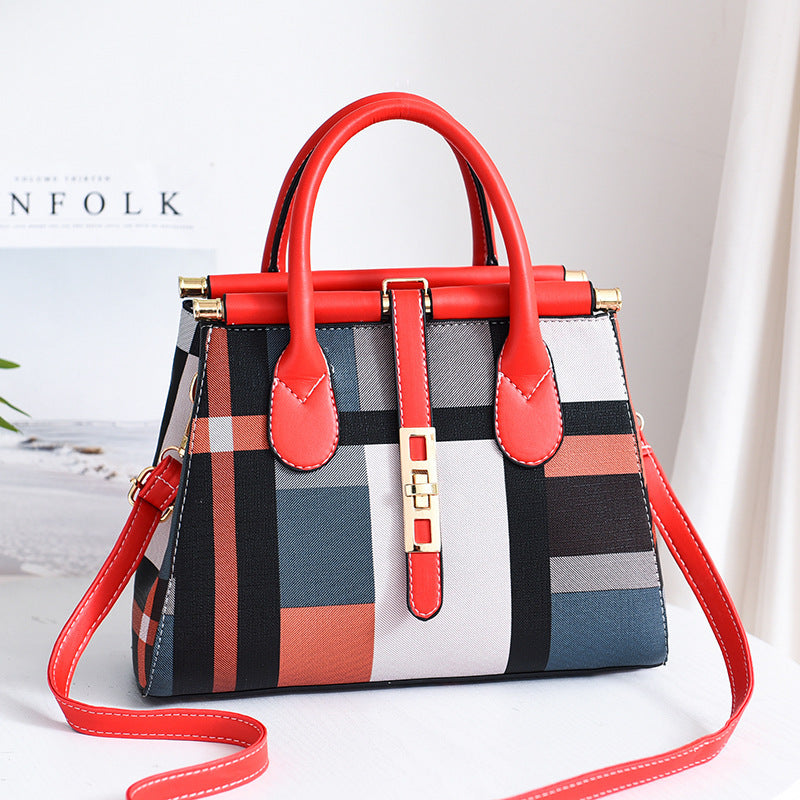 WW | Zeitlose Eleganz in Einer Geräumigen Handtasche