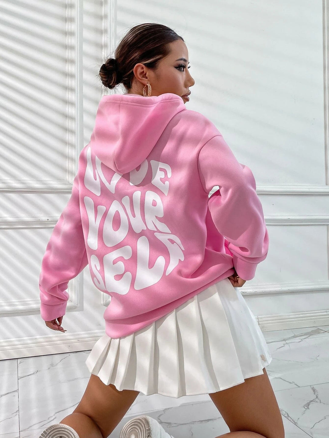 W&W Mode | Lässiger Oversize Hoodie Mit "Love