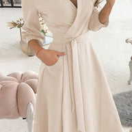 WW | Elegante Druckdruck Umgeschlagener Kragen A-Linie Kleider