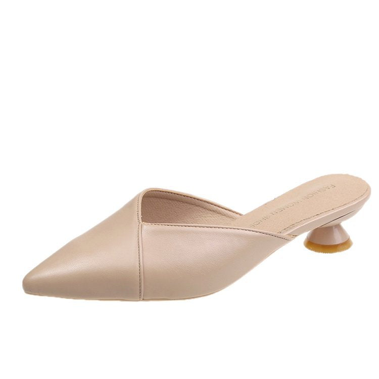 Damen elegante Mules mit einzigartigem spitzen Zehenbereich und trendigem Blockabsatz W&W Mode