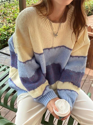 W&W Mode | gestreiftes Sweatshirt mit Rundhalsausschnitt