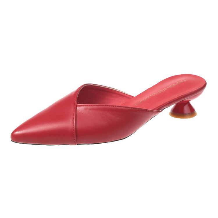 Damen elegante Mules mit einzigartigem spitzen Zehenbereich und trendigem Blockabsatz W&W Mode