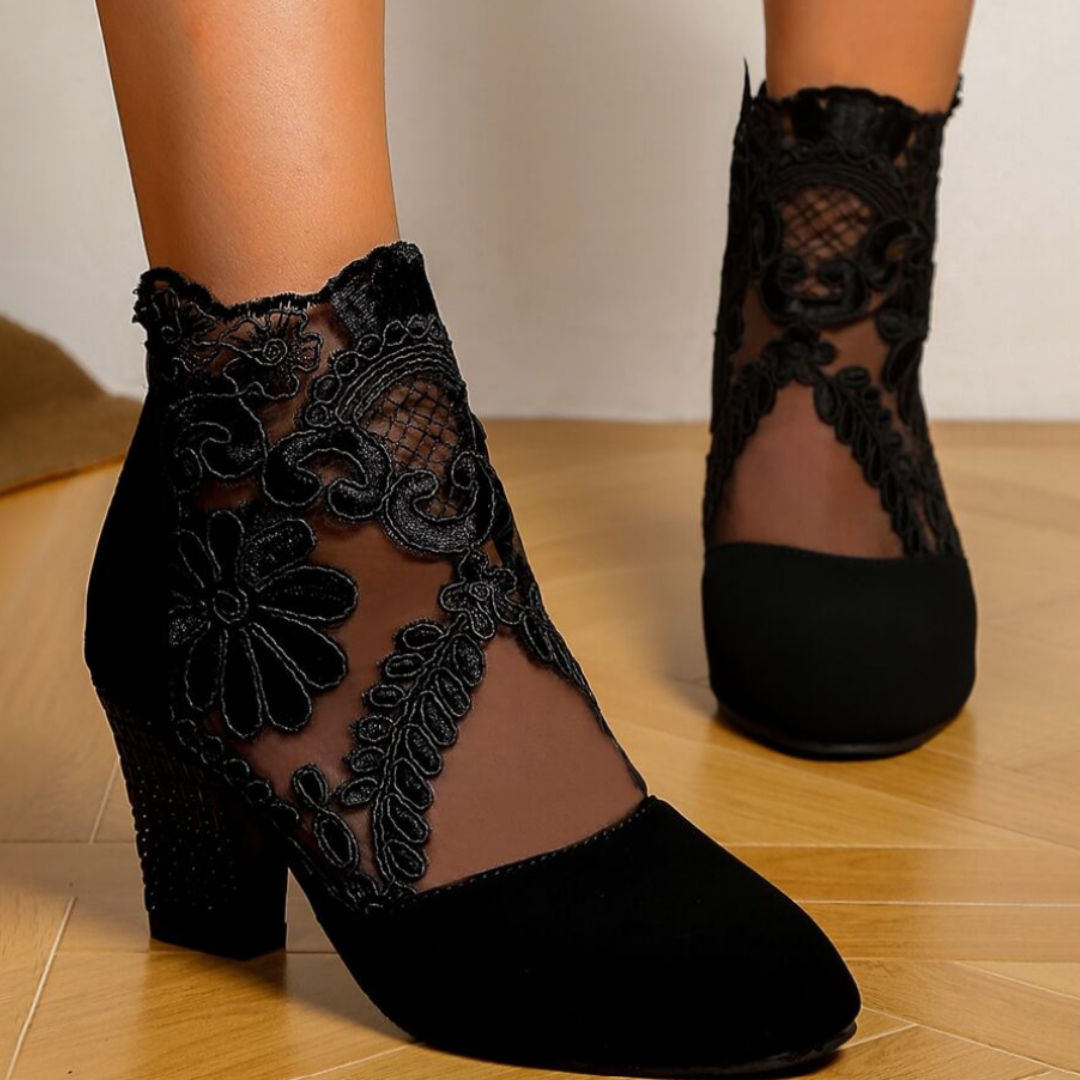 W&W Mode | Bestickte High-Heel-Stiefel - Trendy Footwear