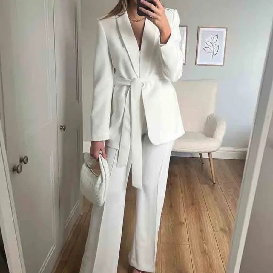 WW | Eleganter Blazer Mit Gürtel Und Passender Hose