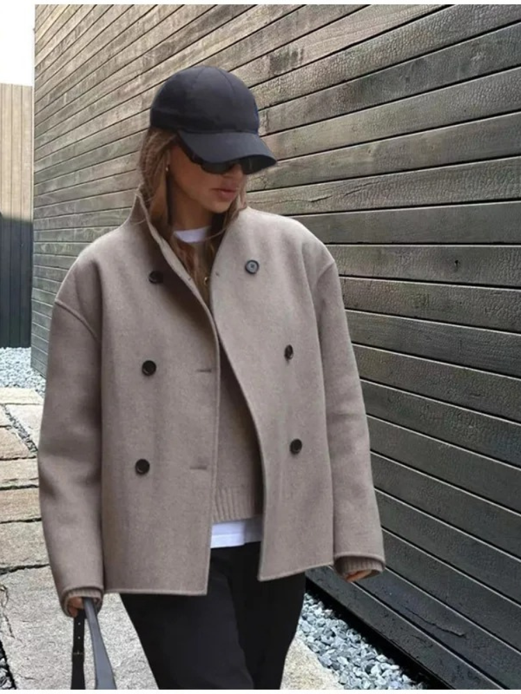 W&W Mode | Asymmetrischer Trenchcoat Damen mit Breitem Revers und Doppeltverschluss