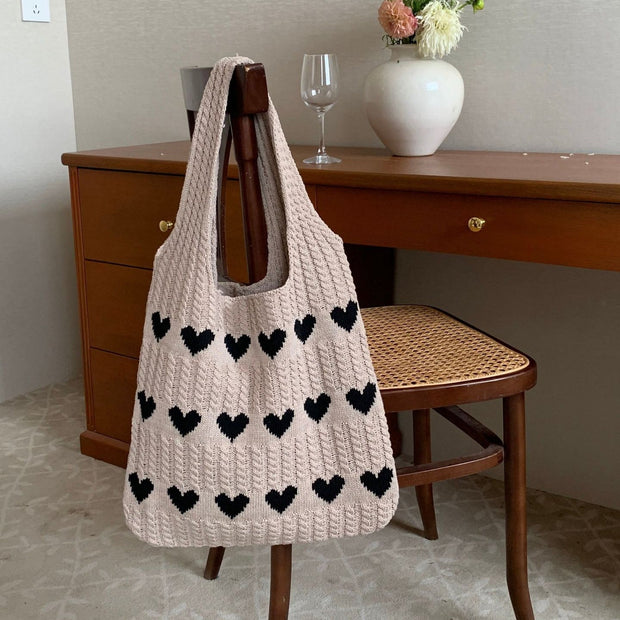 WW | Handgefertigte Stricktasche mit Herzmuster
