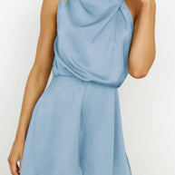 WW | Elegante Einfarbige Falt-Halteroverall