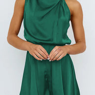 WW | Elegante Einfarbige Falt-Halteroverall