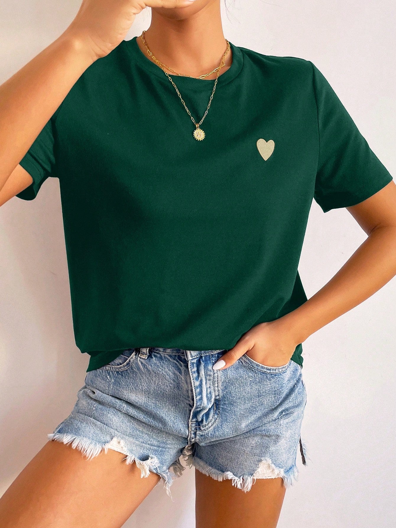 WW | Damen T-Shirt Mit Herz Detail Minimalistisch, Lässig & Kombinationsstark