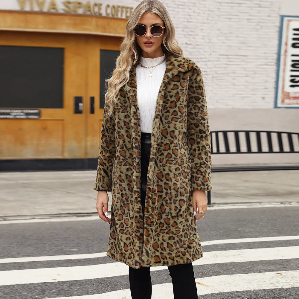 W&W Mode | Fleece-Mantel mit Leopardenmuster