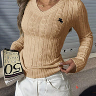 WW | Schnurgestrickter Pullover mit V-Ausschnitt für Damen