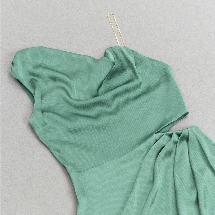 Asymmetrisches, figurbetontes Maxikleid mit hohem Schlitz | Grün