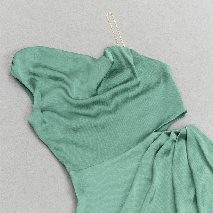 Asymmetrisches, figurbetontes Maxikleid mit hohem Schlitz | Grün