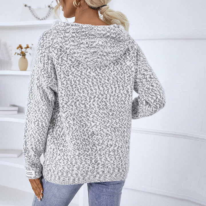 W&W Mode trifft Funktionalität: Entdecke Nora's Kapuzen-Cardigan