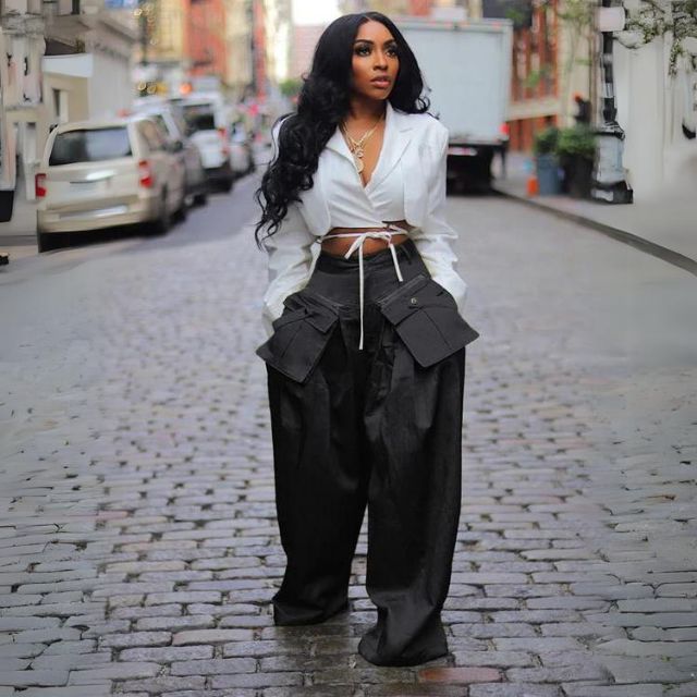 WW | Hochgeschnittene Cargohose mit Gürteldetail