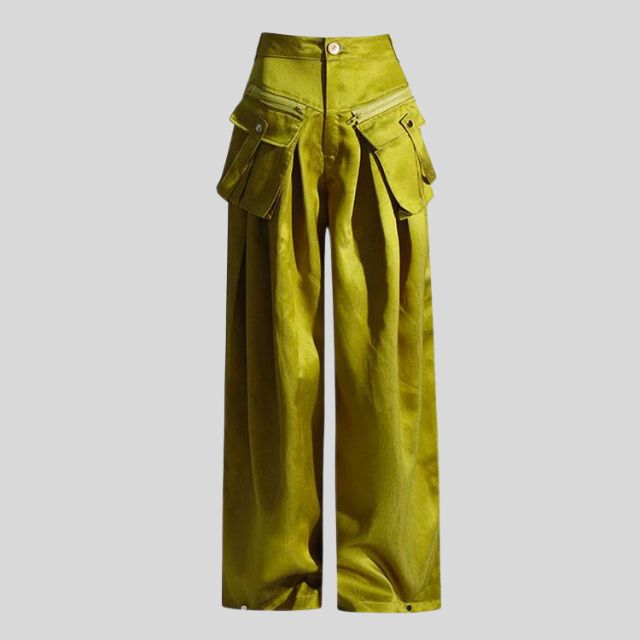 W&W Mode | Hochgeschnittene Cargohose mit Gürteldetail