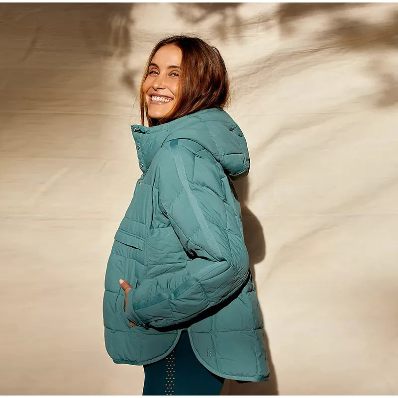 Damen Jacke, dünn wattiert und warm, mit Pullover-Schnitt