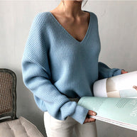 Damen Strickpullover mit tiefem V-Ausschnitt und luftiger Passform WW