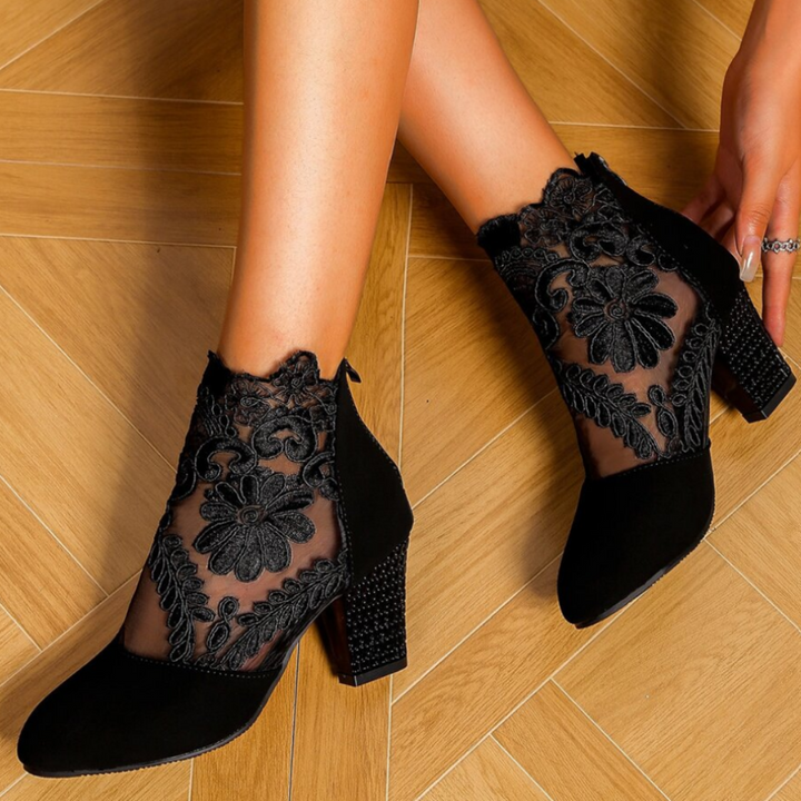 W&W Mode | Bestickte High-Heel-Stiefel - Trendy Footwear